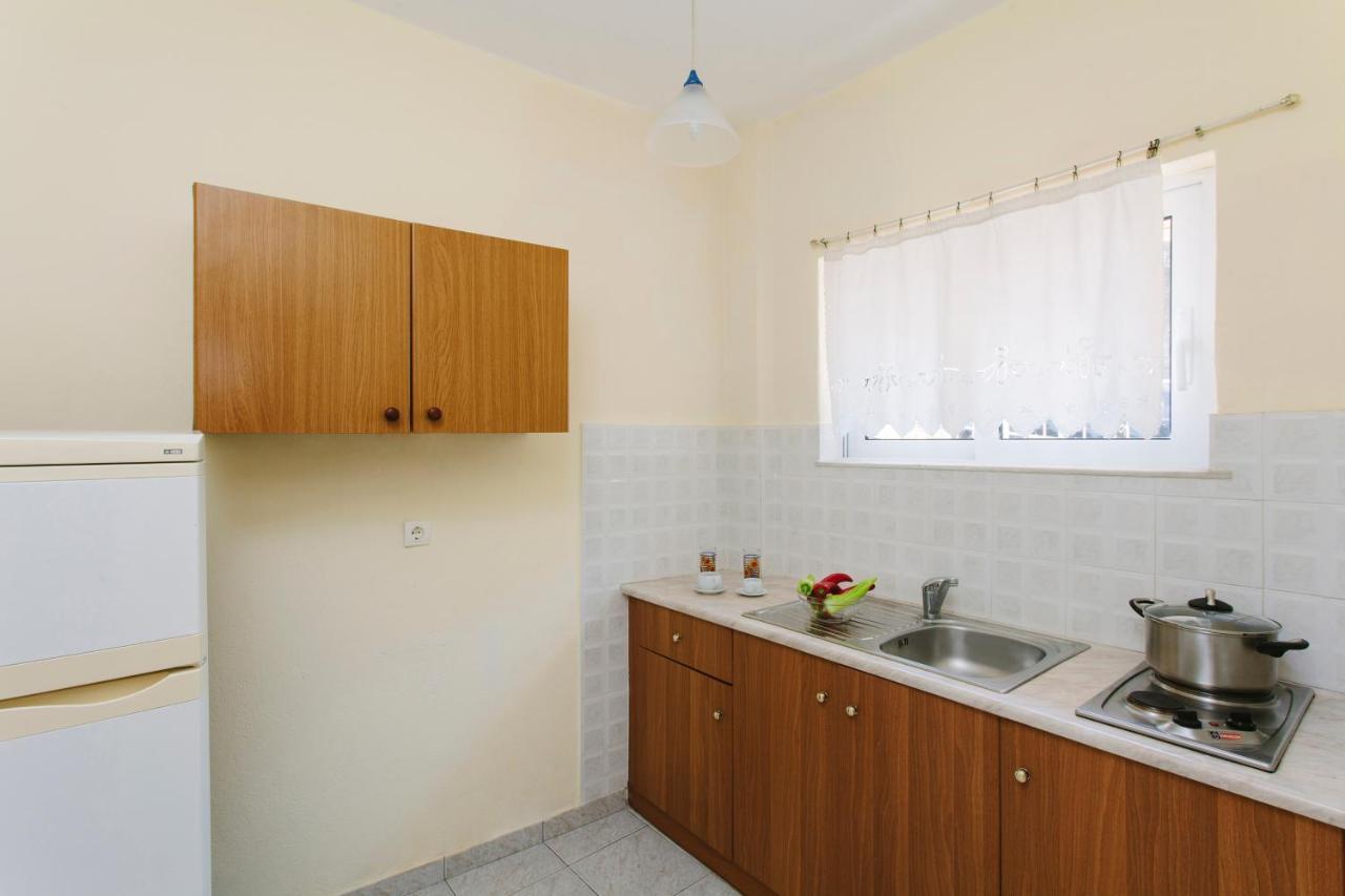 Hotel Loula Rooms And Apartments Kamena Vourla Exterior foto